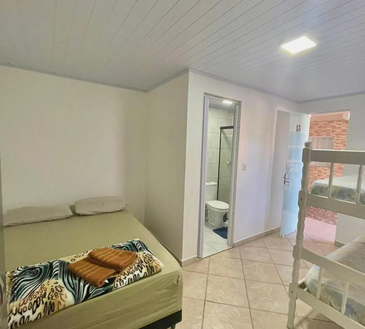 Alloggio in famiglia Appartamento Hangar Pousada Navegantes Brasile